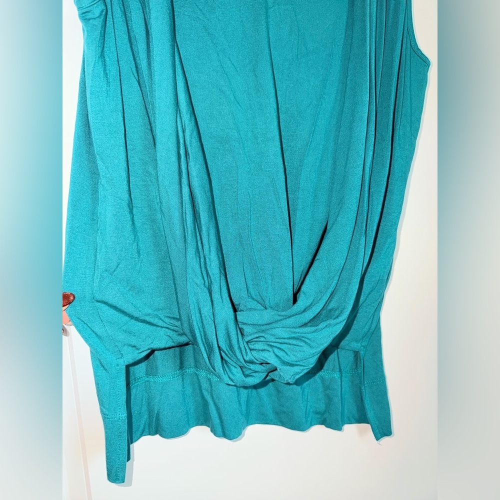 Up! Women’s Teal Sleeveless Crossover Drape Top size Small - Picture 3 of 6